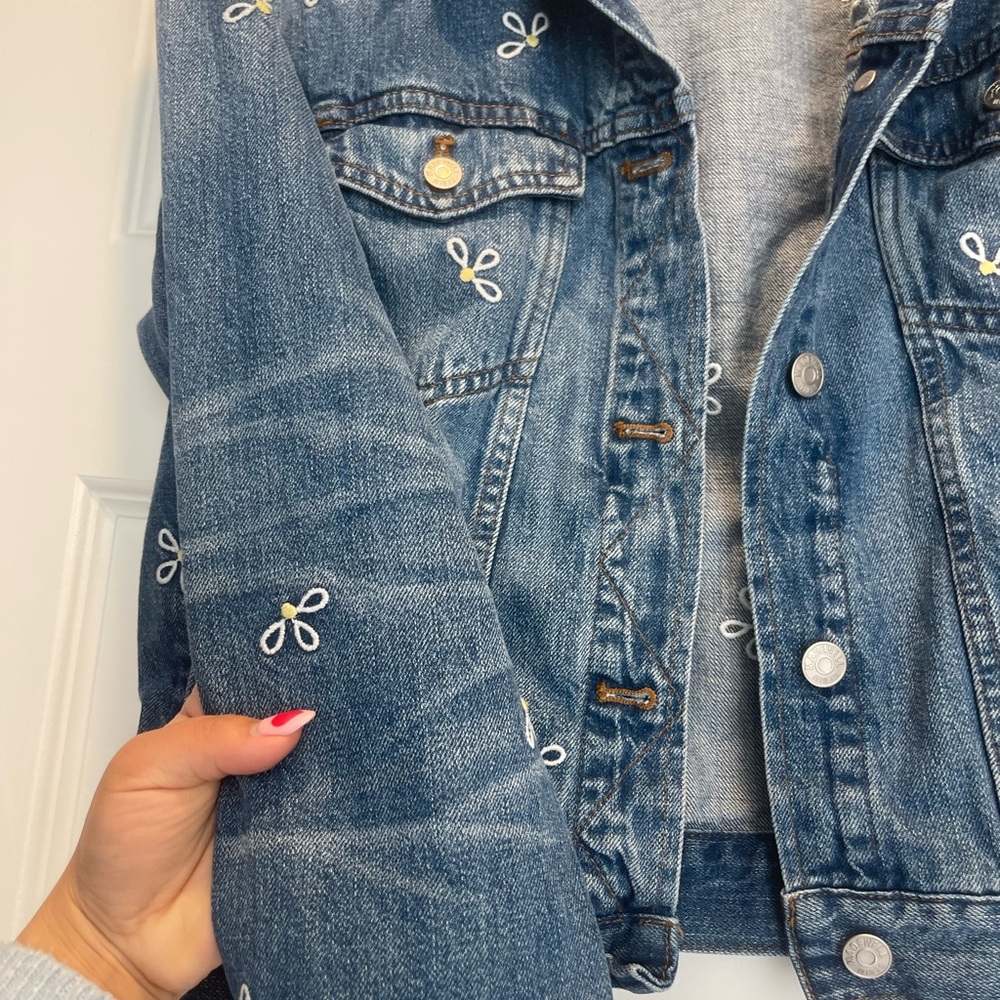 Madewell Embroidered Denim Jacket with Daisy Accents